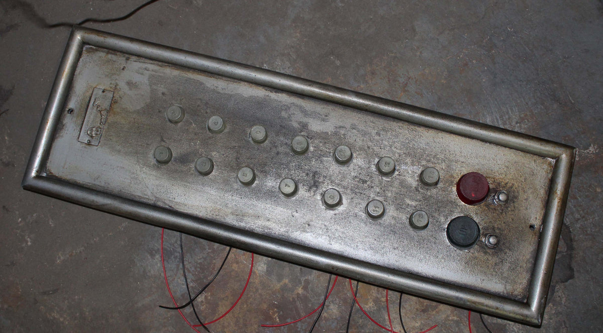  16 Button Elevator Control Panel